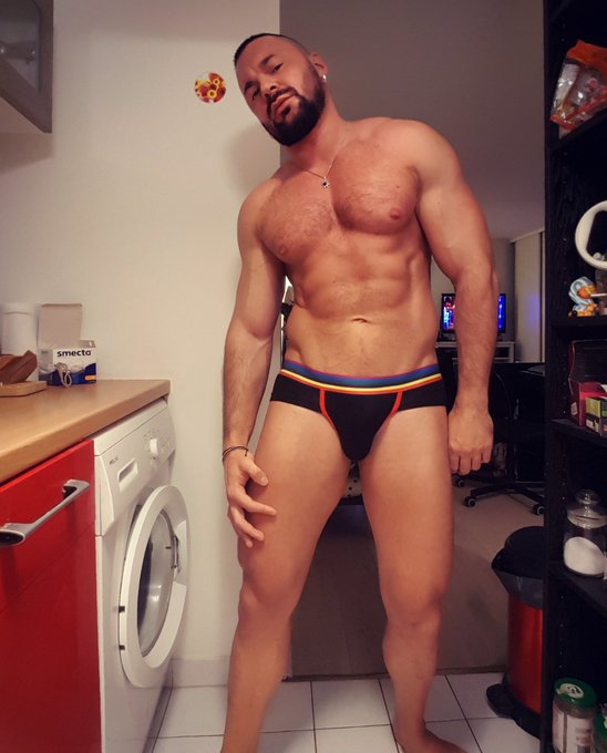 I need tips for bigger legs 
#legs #legsday #bodybuilding #Tips #selfie https://t.co/s4qQDTgp0J