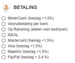 Detailhandelaar's tweet photo. Vele buitenlandse website rekenen, eigenlijk niet meer dan logisch, kosten aan voor betalingen met kredietkaarten - BC. Dankzij het onbezonnen handelen van @peeters_kris1 (@cdenv) worden BE-handelaars dus dagelijks benadeeld. De banken lachen alvast in het vuistje https://t.co/X53FFiQ8Qg