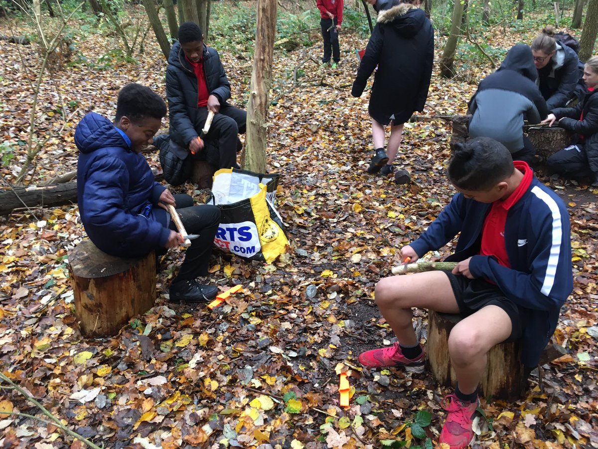 Year 8 Moreton learning how to safely use tools in the forest#challenge
<a href="/AldersleyHighSc/">AldersleyHighSchool</a> 
<a href="/MoretonForest/">Moreton Forest</a> 
<a href="/MissCJRoss/">Miss Ross</a> 
<a href="/PendefordMill/">Pendeford Mill</a>