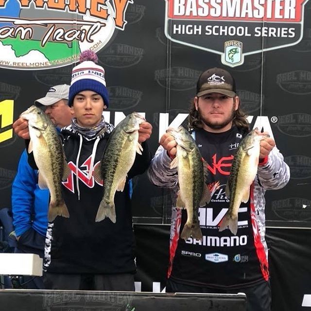 madwalt31's tweet photo. 6th place with the mullet man #phoenixboats #phenixrods #shimano #mulletgang https://t.co/jQSQUtJrrY https://t.co/RHIezTk5RS