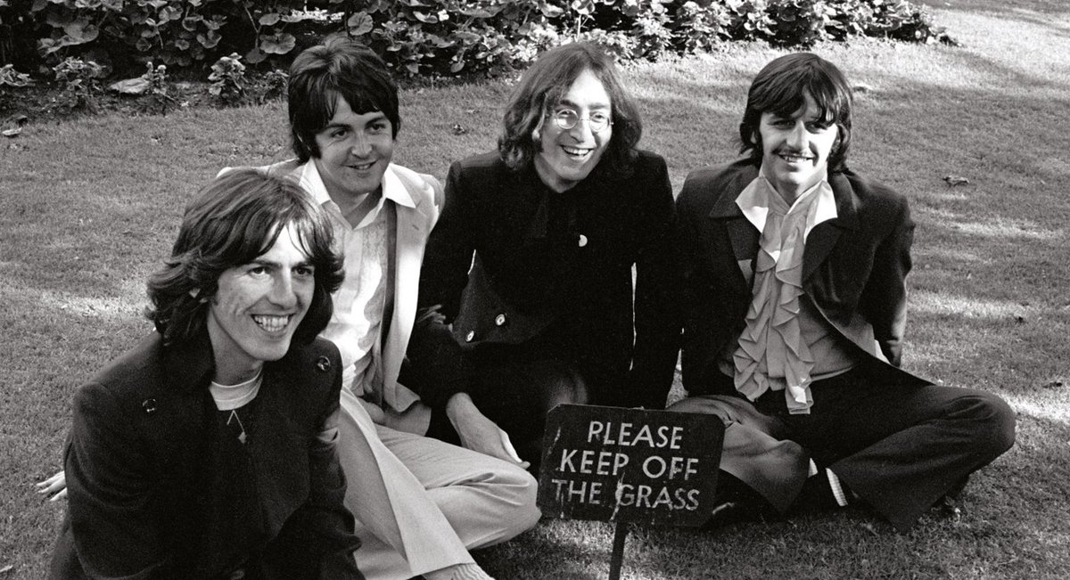 The Beatles released the White Album in the U.S. 50 years ago today. See why it’s one of the greatest albums of all time rol.st/2R0fIdJ