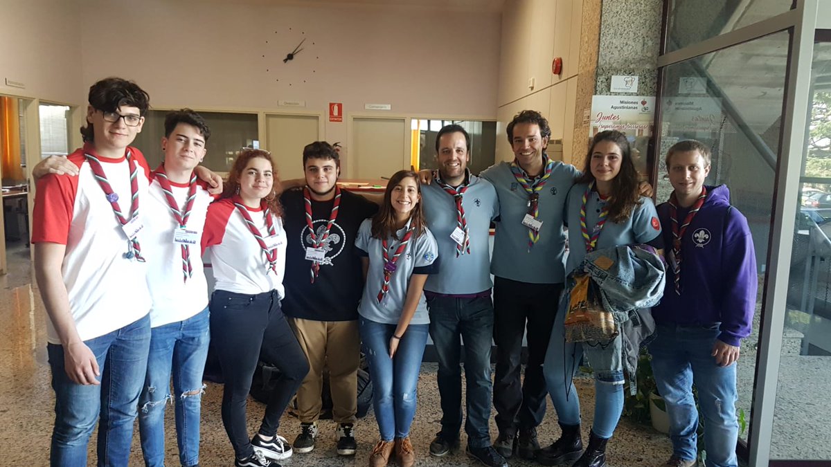 ASDEEx's tweet photo. Y concluido también el plenario del 12° #ForoRover queremos dar la enhorabuena a Nieves Casas por salir elegida como Representante Rover de ASDE @scout_es ¡Felicidades! #AsambleaScout @ASDEEx #ParticipaciónJoven https://t.co/4LFVZ65U1G