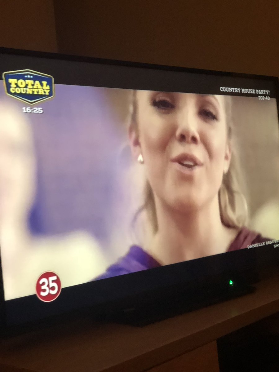 timPK_'s tweet photo. Yo @HeyBaylen 
Congrats on the new (ish) @TotalCountryTV show! 
This is a big deal for Country music in the UK. Congrats on making a difference... 😎🤙🏽 https://t.co/T1IYXTRQwg
