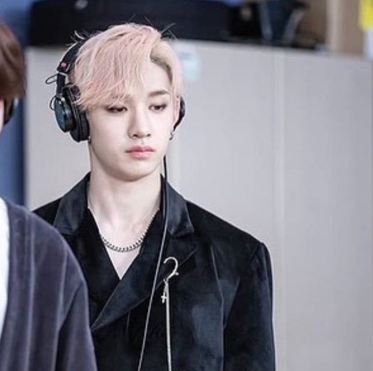 saniesdoll's tweet photo. i believe this is a pretty accurate recreation of him

bang chan (stray kids) zepeto code:  9DZPSW https://t.co/NlzhQ0knAE