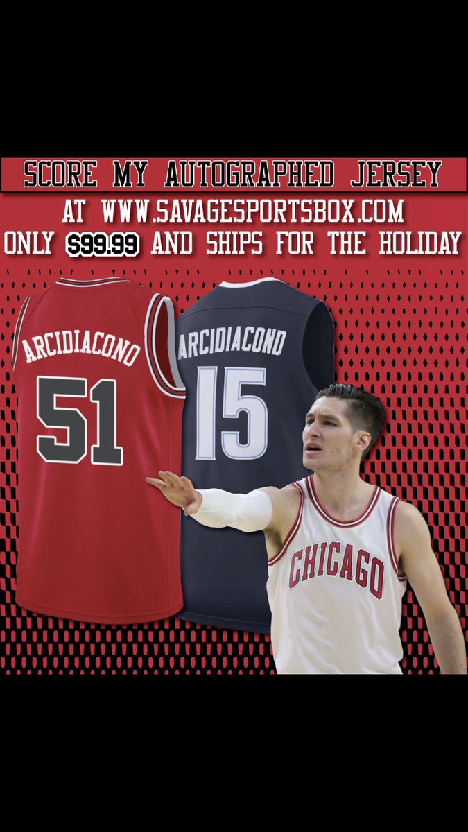 RyArch15's tweet photo. Gifts for the holidays! #Bulls &amp; #Novanation fans check it out! https://t.co/0tiVSlgD50