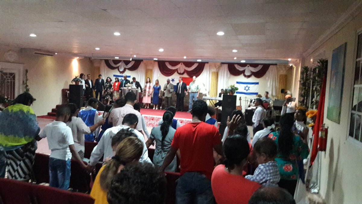 JDAriasV's tweet photo. Compartiendo nuestra fe y principios a favor de la familia con nuestro hermanos evangélicos en el Ministerio De Restauración La Paz De Dios de La Chorrera. https://t.co/NQNpdj98rS
