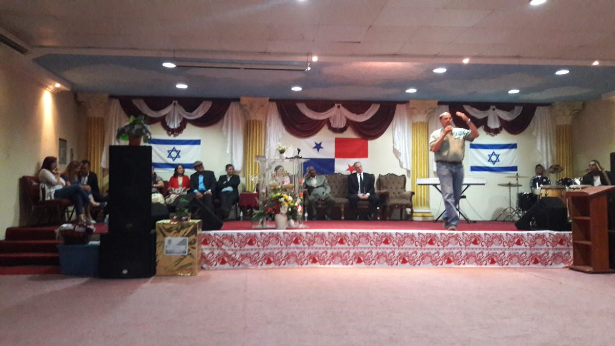 JDAriasV's tweet photo. Compartiendo nuestra fe y principios a favor de la familia con nuestro hermanos evangélicos en el Ministerio De Restauración La Paz De Dios de La Chorrera. https://t.co/NQNpdj98rS