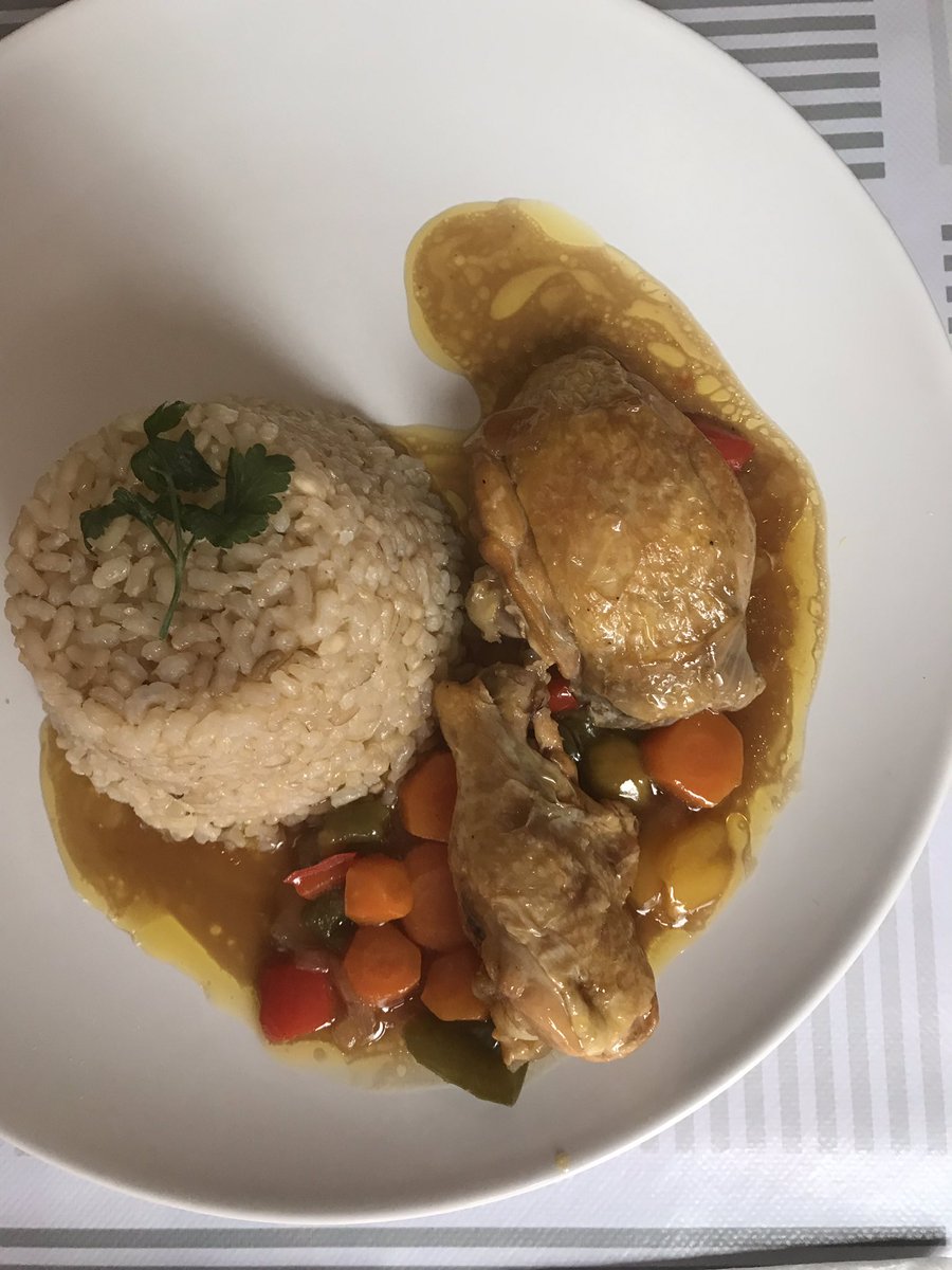 AnboenCorbal's tweet photo. Un domingo más...La cocina del Marqués y nueva receta 😋 https://t.co/jEMhVBmMqb