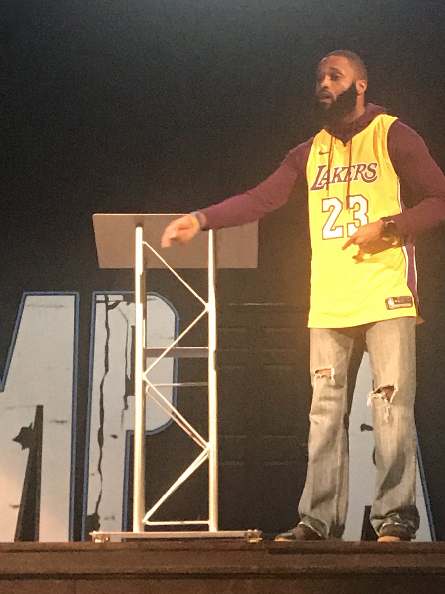 empactchurchhaz's tweet photo. We Are LIVE from EMPACT Sunday Service! Join us! #EMPACT2018 #Breakthrough2018 @J_Earl_Cray | https://t.co/BnjTVQsoGL https://t.co/L7JW1fa4kF