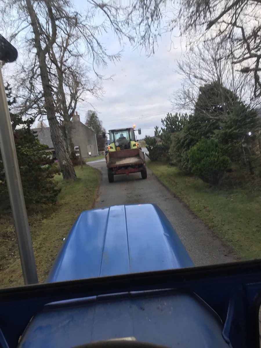 Bbbenmo's tweet photo. An afternoon moving dirt with the trusty old Leyland https://t.co/RlIBGuRkIq