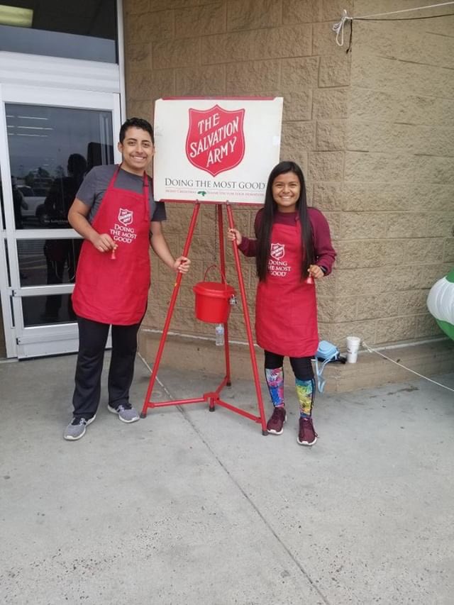 WCHSBeta_Club's tweet photo. our Beta members are already getting into the Christmas Spirit!!! we had some students volunteer with the Salvation Army to ring the bell and our Baptist Village group painted nails and chatted with residents while wearing some festive sweaters. https://t.co/W9DA0tycGZ
