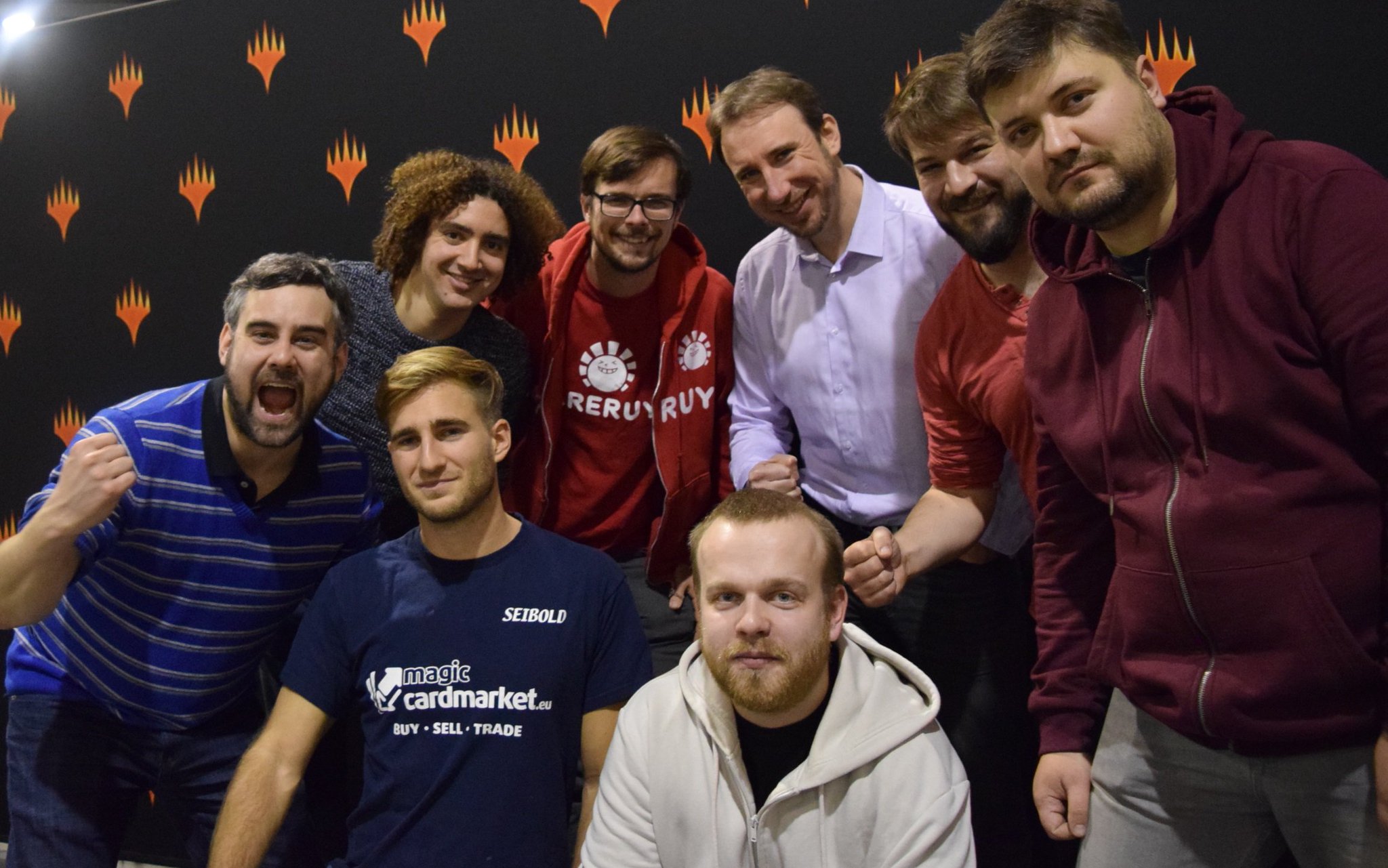 Ds3RR3aWwAAFHFc.jpg:large