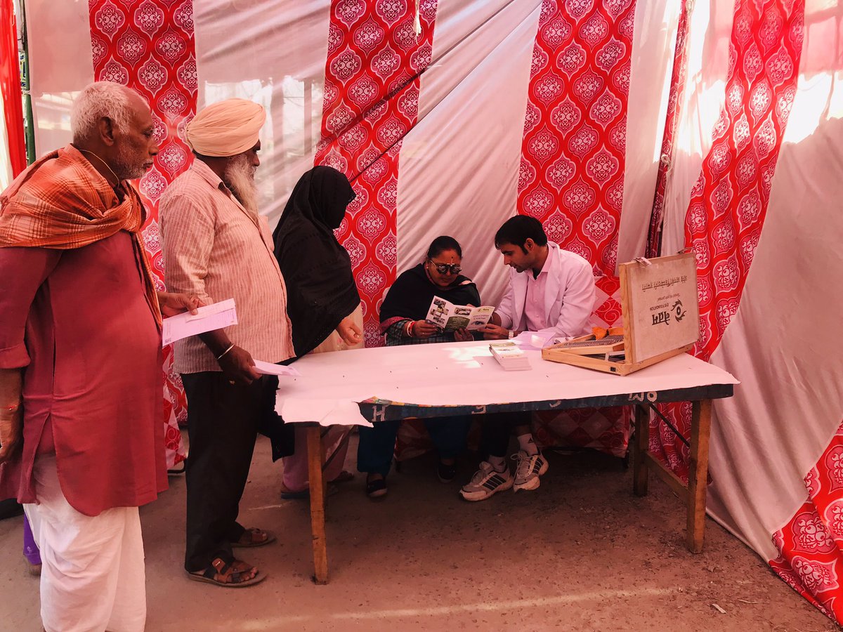 sattansharma07's tweet photo. Free Eye &amp; Dental Check-up Camp at Jaitpur Village, New Delhi. Total no of screening Pateint 186, Cataract Pateint 19 @NEyefoundation https://t.co/rzAmLrpEO8
