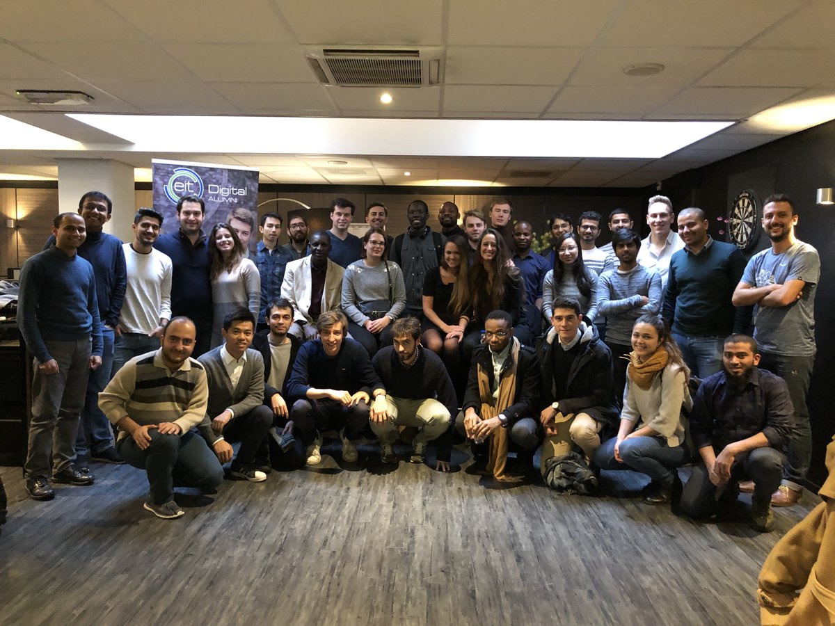 digitalumni's tweet photo. What sweet after #GraduationDay18 #meetup it was! 😍 A bunch of graduates joined some senior #Alumni &amp; a group of local students, &amp; got to know our #tech #community, ask questions, learn more about #Elections2019 &amp;.. our upcoming Annual Meeting! 🙌
#Staytuned, big #news soon! 💣 https://t.co/uxYzJTRwrw