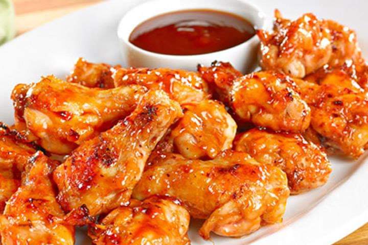 Stooleysbg's tweet photo. #SundayFunday & check out our offers at #stooleys running through out the week!
#bar #grill #restaurant & lots of fun!!
#kingston #YGK #queensu https://t.co/kT6mT1yVMI