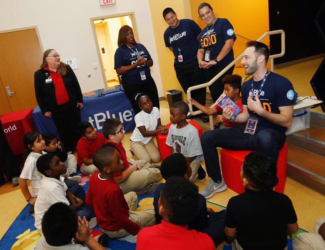 joe_dombrowski_'s tweet photo. Strolling down memory lane from last year’s #CheckInForGood trip in Houston as a #JetBluePartner. Cannot wait for Tuesday when this year’s @JetBlue trip officially takes off! Stay tuned to see where we’re headed!!! What a great time of year to give back with JetBlue! ✌🏻 ❤️ ✏️ https://t.co/vITSM0v0dD