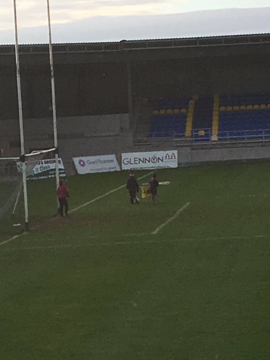 caseycon's tweet image. Not even the pitch flags survived @TheLaurelsM destruction in Pearse Park today. Congrats on a magnificent achievement @OfficialLDGAA @ShannonsideFM @Longford_Leader