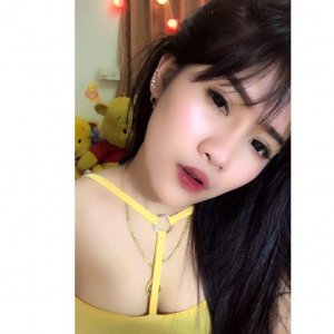 CalbeeTwo's tweet photo. โอ้พระเจ้า! คุณจะต้องได้เห็นสิ่งนี้#BIGOLIVE >  .  
https://t.co/7ui0Yqc6Hj https://t.co/rfYIRTpDBv