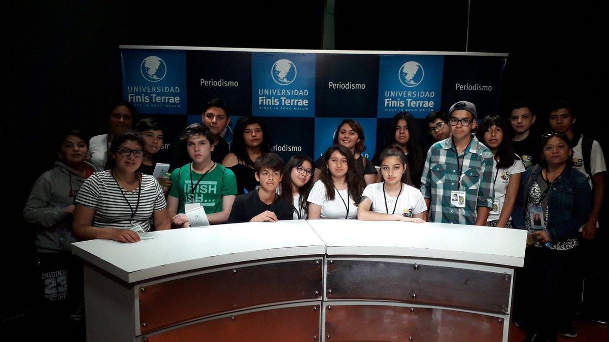 ChristEscolar's tweet photo. Gracias @UNIACC, @ucatolica, @ufinisterrae #ColegioSantaTeresadeAvila por hacer de nuestra #Gira2018 todo un éxito https://t.co/tT4fi5V998
