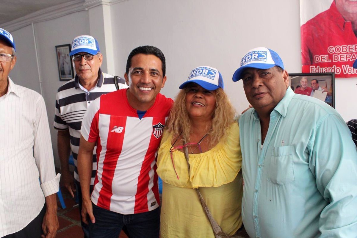 AtlanticoPoliti's tweet photo. El candidato a la Gobernación del Atlántico @PedroLemusN suma apoyos de los diputados del departamento. Este fin de semana estuvo acompañado por @diplourdeslopez, @MirandaMerlys y Jorge Rangel. https://t.co/DM4acOVsmx