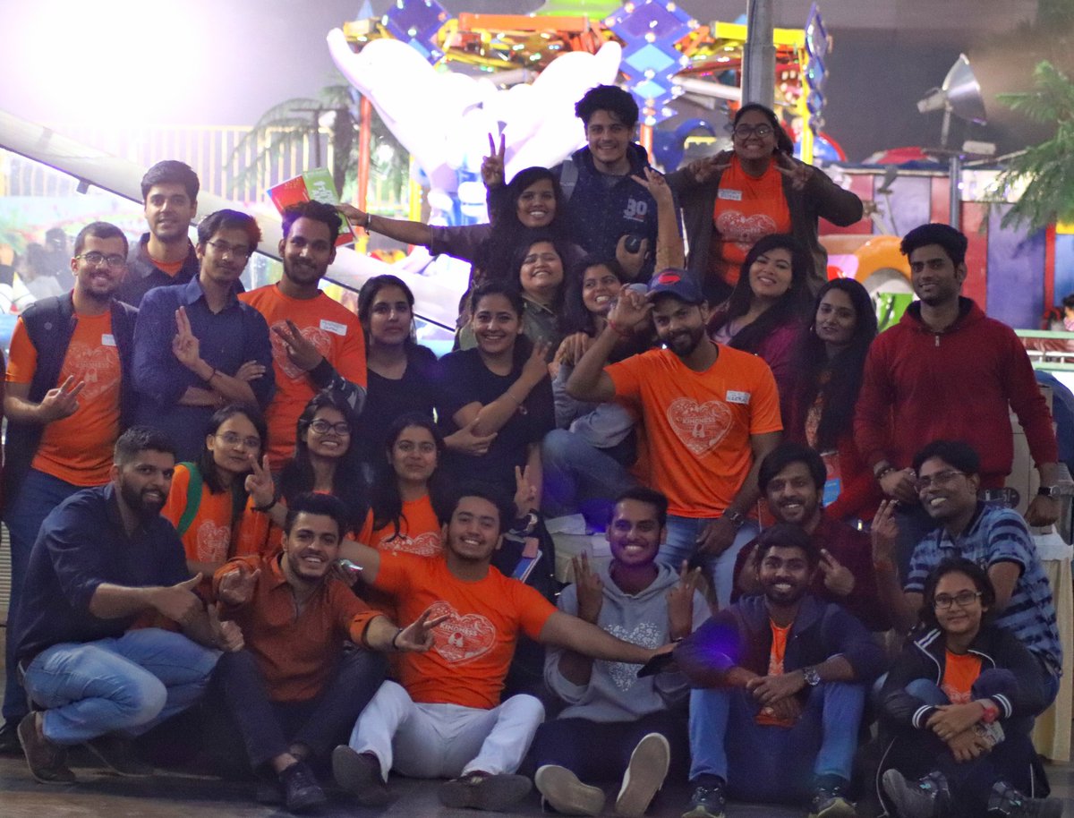 citizenkamath's tweet photo. It was an awesome experience being a part of Delhi's Biggest Kindness Flashmob 'Dance For Kindness' #DFK2018 today!!

Feels great to be a part of this amazing flash mob https://t.co/iJffJNm362