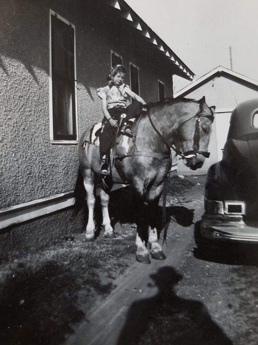 AnnWedgeworth's tweet photo. Another great pic of Mom and one of her horses she had growing up. The shadow is probably my Grandad taking the picture. 

#AnnWedgeworth #Horses #EarlyYears #HorsebackRiding

- Diánna https://t.co/MMelSaDbUM
