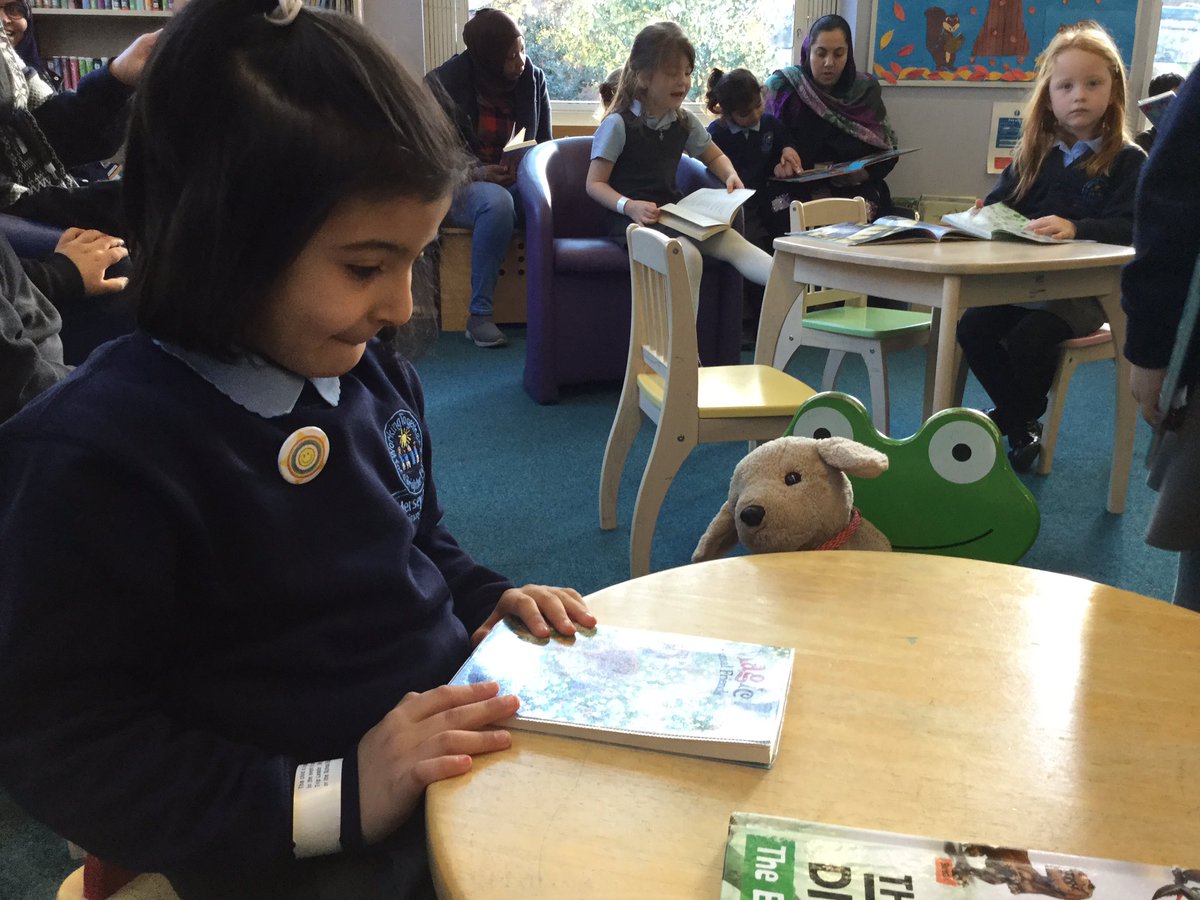 maximumpuppy's tweet photo. Thanks to children from @mvpsyearone for taking me &amp; Modge with them on their visit to #heatonslibrary on Monday. They helped us to find &amp; read books all about dogs, which we really loved! Thanks to Lynda from @SMBC_Libraries who always makes us feel so welcome. We 💙 #libraries https://t.co/eeB77EJg2O