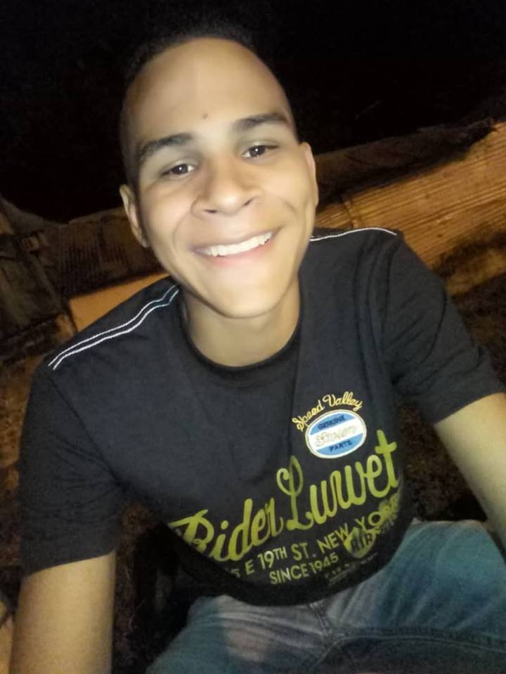 Marcosae_'s tweet photo. Anoche https://t.co/2ipMv2tJZH