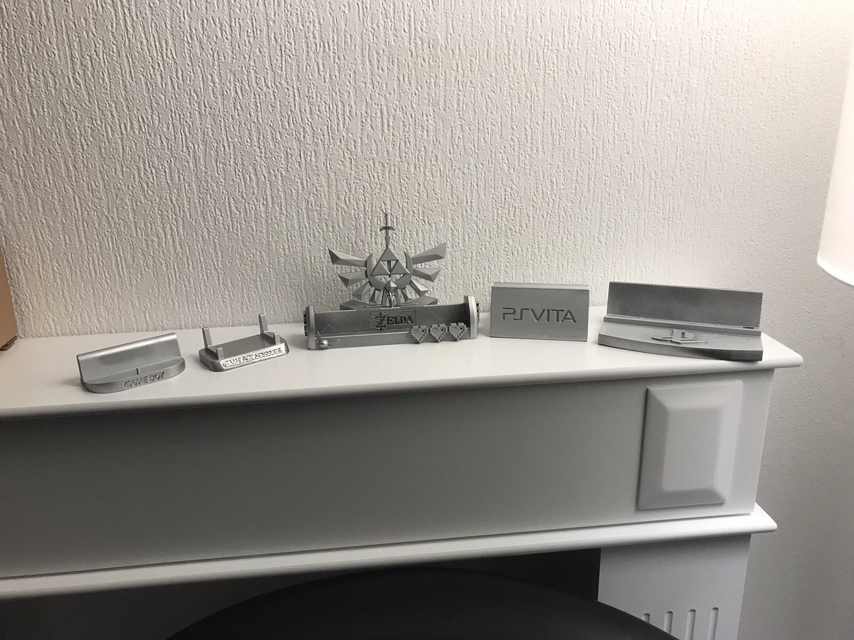 DerLachwitz's tweet photo. Silver is behaving strange to say the least, but slowly i‘m getting there.
#nintendo #helloryker #gameboy #gba #psp #psvita #3ds #zelda #prusai3mk3 #helloryker https://t.co/Hy2Sn8hcnF