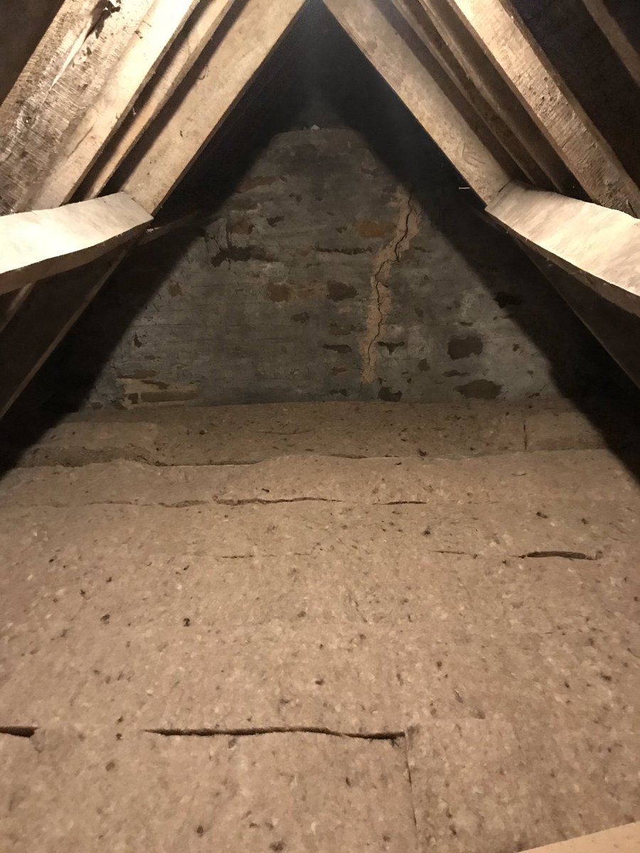 organicplaster's tweet photo. Here we have insulated the attic in this beautiful old farmhouse near Leigh on Mendip with 250 mm of #thermafleece #cozywool. This will not only keep the house warm but will allow the beautiful #woodwool board and #limeplaster ceiling to breathe. https://t.co/9Jl1qQ6ik1