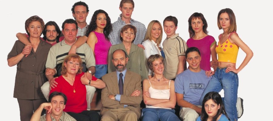 Los protagonistas de #Compañeros se reencuentran… ¡16 años después de su final! 👏🏽 atres.red/hohbo1