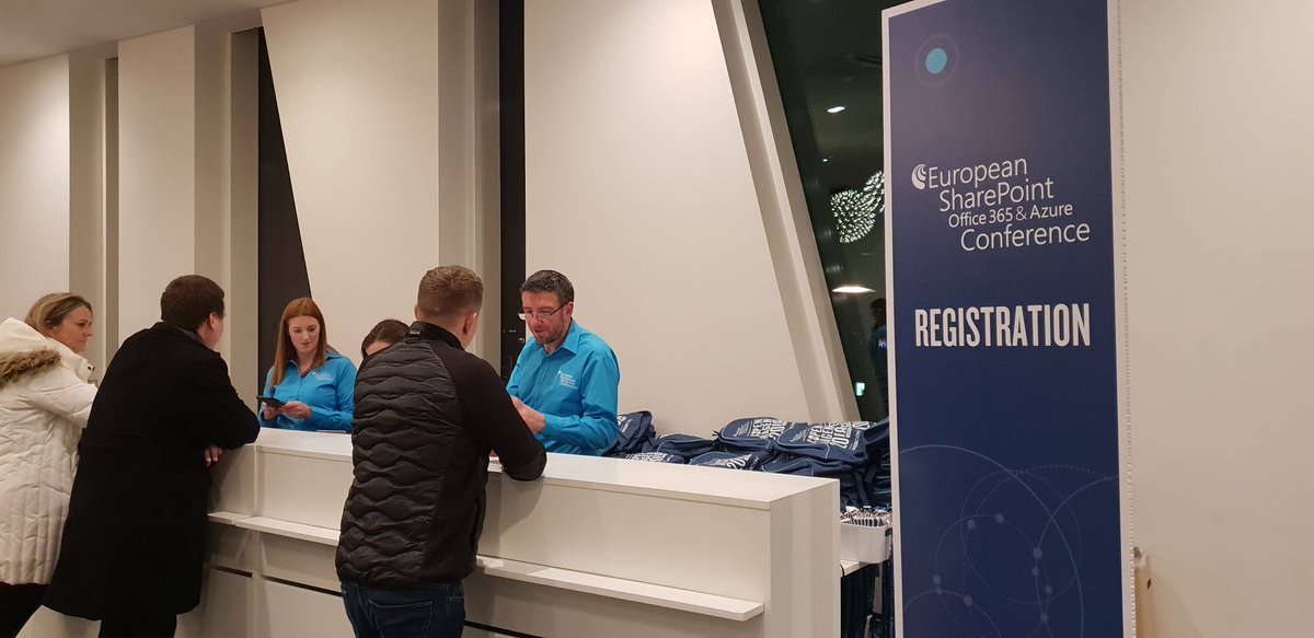ESPC_Community's tweet photo. Early registration is open- come say hello and pick up your #ESPC18 goodies! https://t.co/iArGTnRbYj