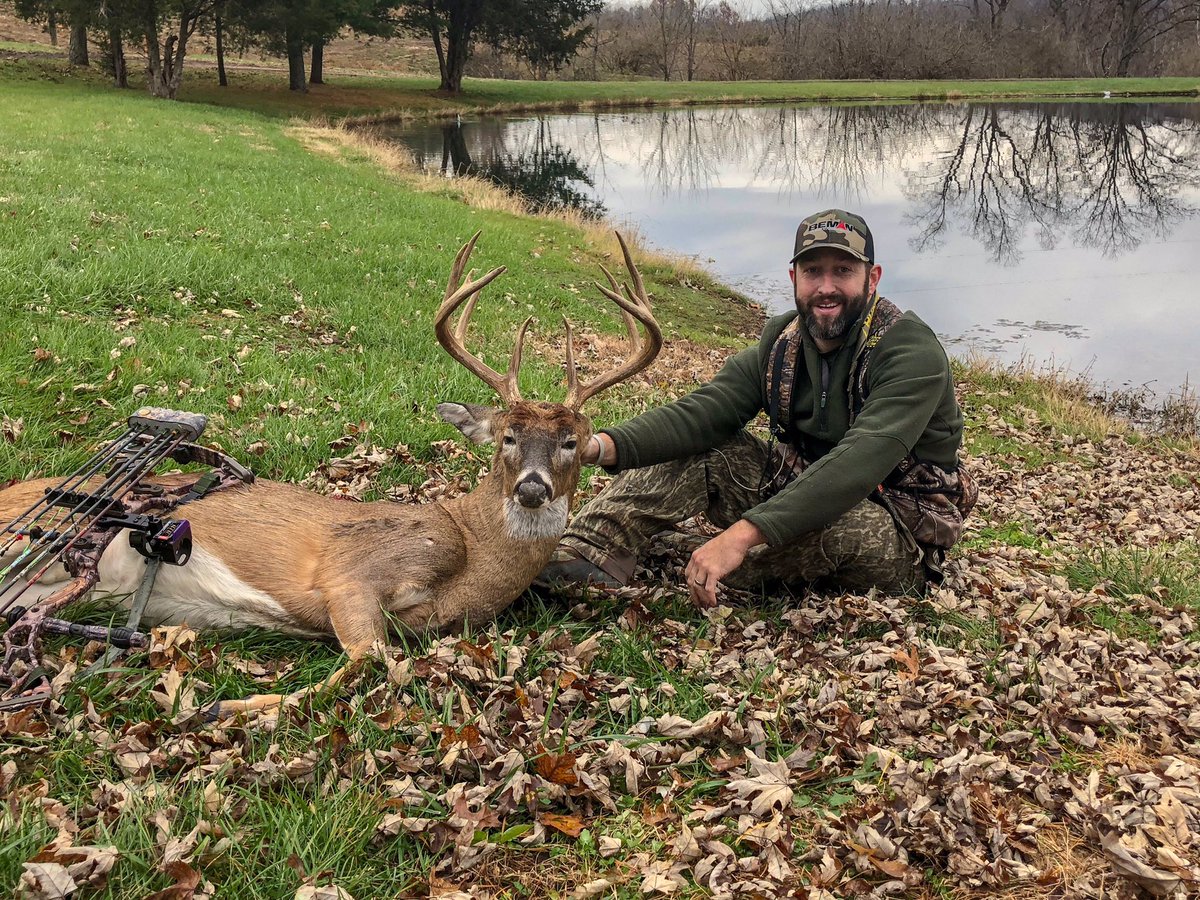 MuleBow's tweet photo. Taping out my Ohio Buck... excited to see what he will score! #whitetaildeer #elitearchery #bigbucksofohio #popeandyoung #Ohio #easton #deerhunting #bowhunter #bowhunting https://t.co/8sYap2uSzo