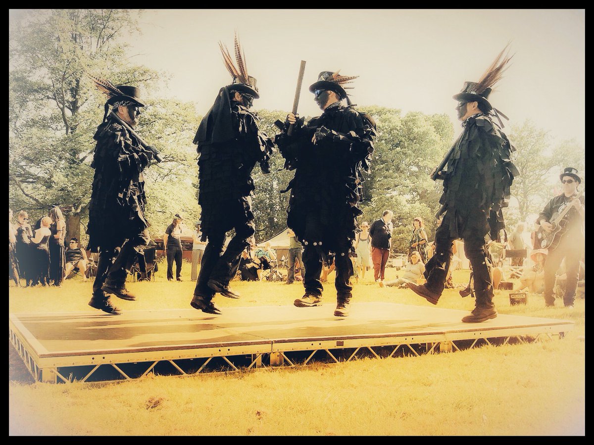 Only 5 days left to buy a Golden Ticket !
£10 off the regular weekend ticket price till the end of November