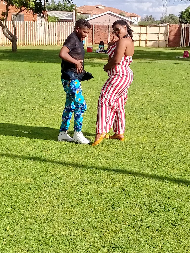 deedow_kay's tweet photo. Time well spent with Mlu..every split second was lit❣ https://t.co/MipuYQrvHT