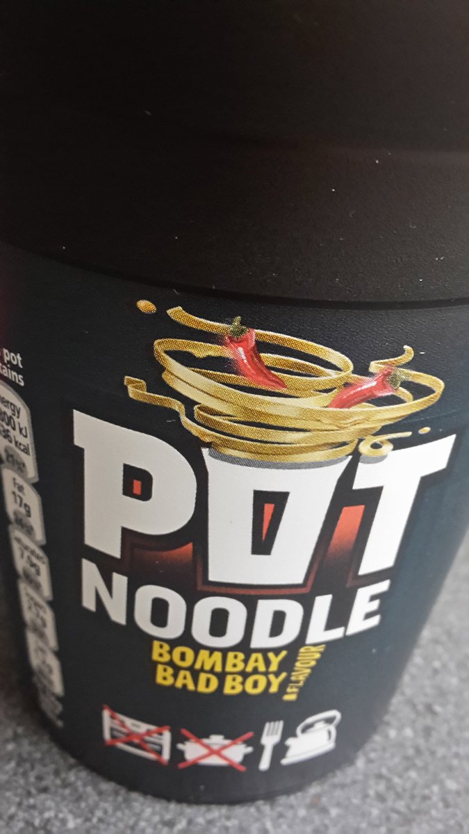 jsfood_bargains's tweet image. I do love my #potnoodles and wow this one has some kick to it ooooo #bombaybadboy 

 #food #foodie #foodlover #igfood #foodporn #foodblog #fooddiary #creativefood #tryingnewfood #fooddaily #foodoftheworld #plateoffood