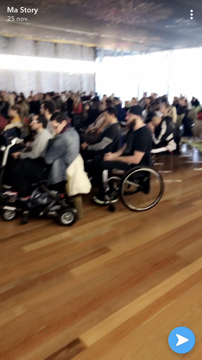 sophiaayache's tweet photo. Promesse tenue ,ma profonde reconnaissance à @Soolking qui a tenu sa parole en mettant sa notoriété au service de la cause du handicap et de notre action Original Diversity #Montpellier prônant des valeurs de solidarité et d’égalité.Heureuse de voir autant de joie sur les visages https://t.co/hfFI2kvgMV