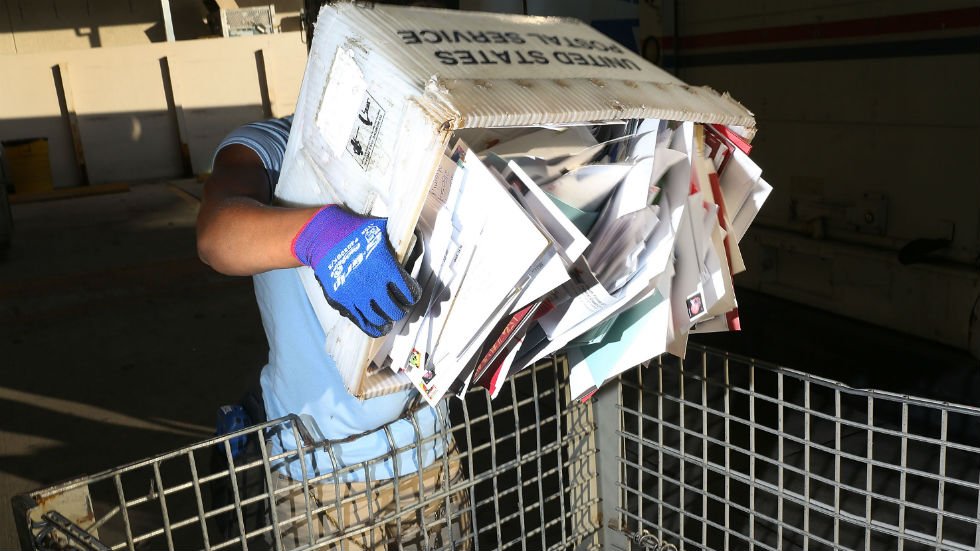 "USPS is done subsidizing Chinese package shipping" hill.cm/swxGz4j