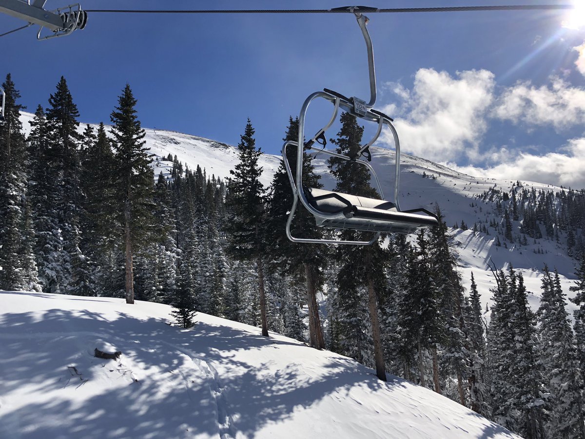 Arapahoe_Basin's tweet photo. The Beavers Chairlift will open for the 2018-2019 ski and ride season mid-morning tomorrow Monday, November 26!  #ABasin #TheBeaver #TheLegend https://t.co/crrHAWagTA