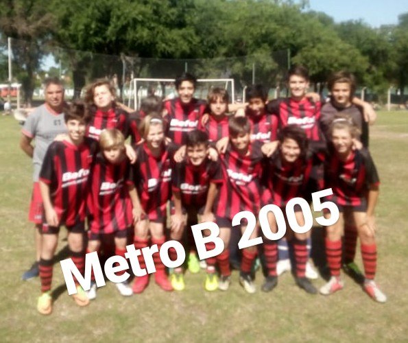 InfantilesDefe's tweet photo. @defeweb @SABADOGOL @Formativo_AFA @FUTBOLFORMATIVO #futbolformativo 
#futbolinfantil 
#formativasafa https://t.co/nQobQwet8D