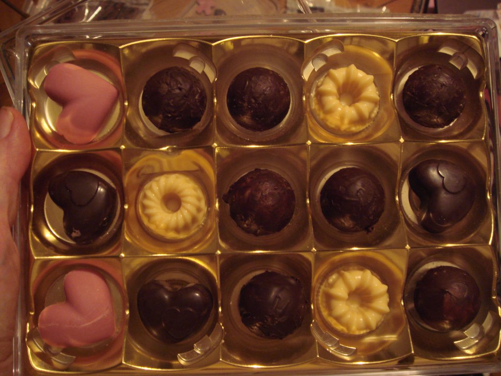 ChocoEmotion's tweet photo. It smells for Christmas https://t.co/xyg8YbJHtK https://t.co/SjzfRFo22G