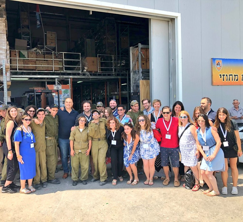 BryanLeibFL's tweet photo. Throwback to #JLIM2018 in July. This was easily one of the most memorable experiences of my life. Thank you @JNFUSA for this amazing opportunity to visit the Jewish home land &amp; to represent #JNFuture in #Israel 🇺🇲🇮🇱 https://t.co/UzaCbvxTwP