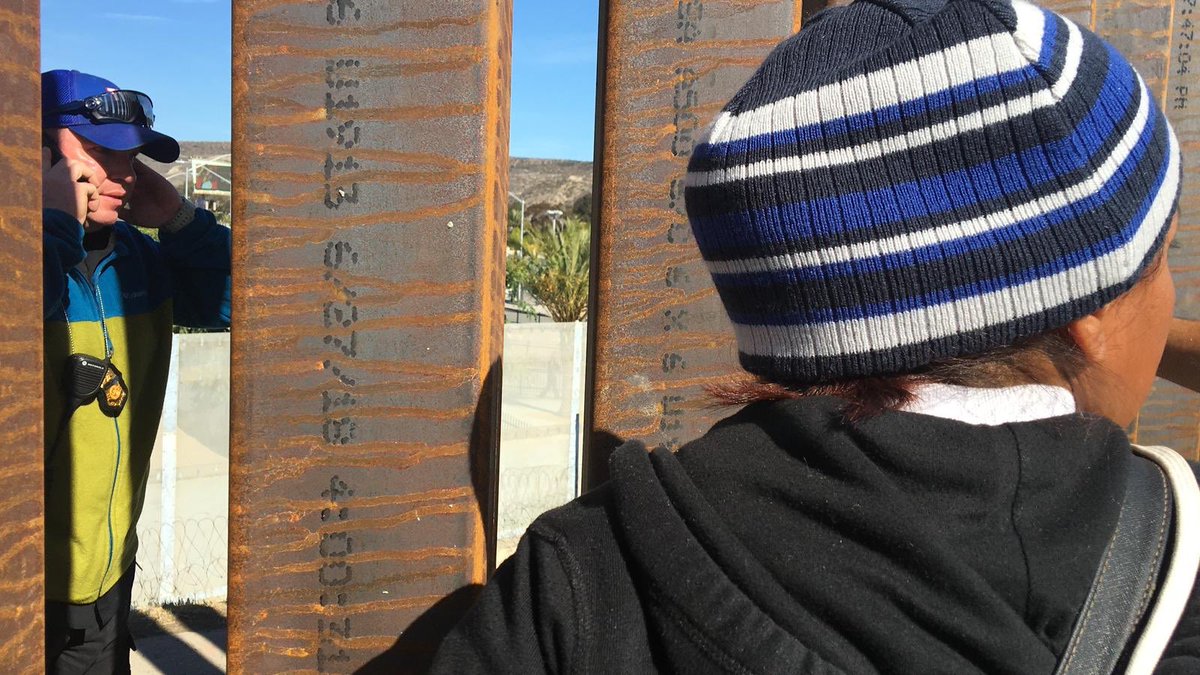 CosechaMovement's tweet photo. BREAKING: the San Ysidro border between US/Mexico has been shut down as reports are coming in that tear gas has been deployed on children. #Migrant Exodus https://t.co/7tezuEjfZ4