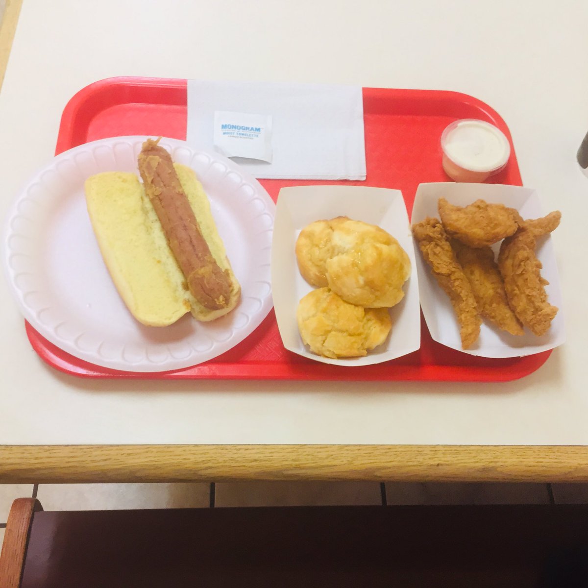 SPOTYSCHXWAFFLE's tweet image. Snack Time @spotyschxwaffle

Eat-In — Pickup/Takeout — Delivery

(610) 935-2744

550 Kimberton Road - Phoenixville, PA 19460

Order Online - ordr.us/spotys

spotyschickenwaffles.com

#Spotys #ChickenandWaffles #HoneyButterBiscuits #BonelessTenders #SpotysDog #GetSome