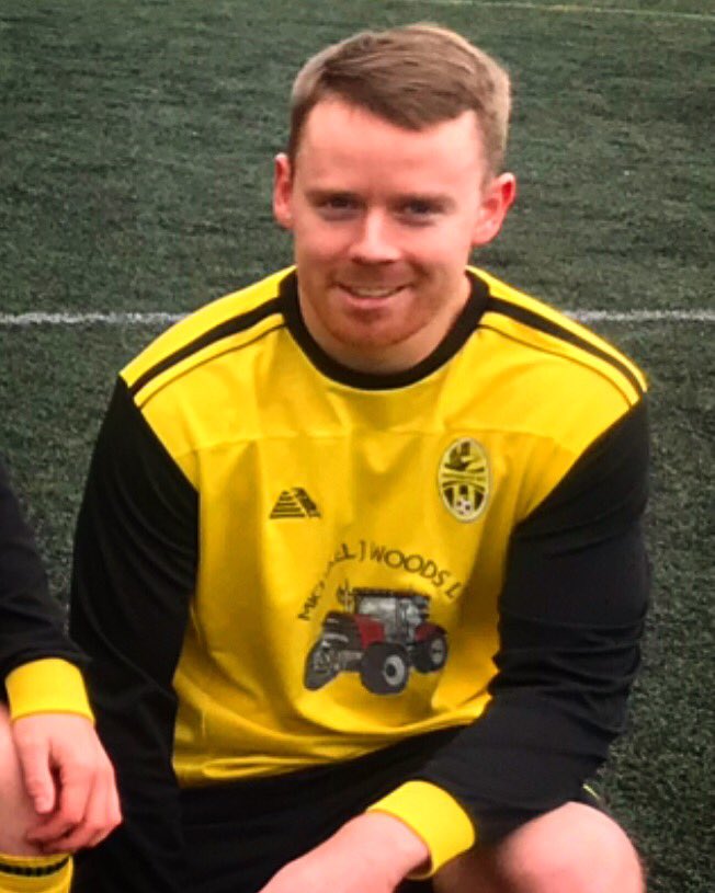 WhitemossAFC's tweet photo. Today's Man Of The Match:
-
Andy Murray
-
An unquestionable MOTM today goes to our hattrick hero Andy Murray.
Our no.9 is on fire this season and grabbed a treble of deadly finishes to help us to a point in a tough game.
Well done @murzinho21 👏👏👏
-
#whitemoss #manofthematch https://t.co/emzTZDLLFd