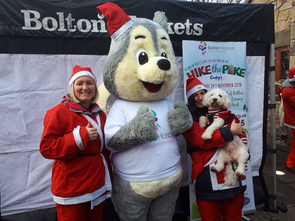 thinlizzyohara's tweet image. Good Saturday morning with Bolton Hospice walking and raising money.  Hike The Pike.