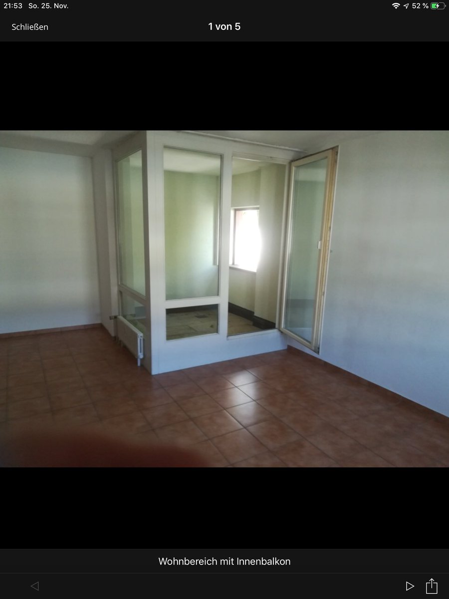 Medienwandler's tweet photo. Hier ist ein Immobilienwort, das auch Du noch nicht gekannt haben wirst:

Innenbalkon.

Kein Witz. https://t.co/ZdFD1ifPmw