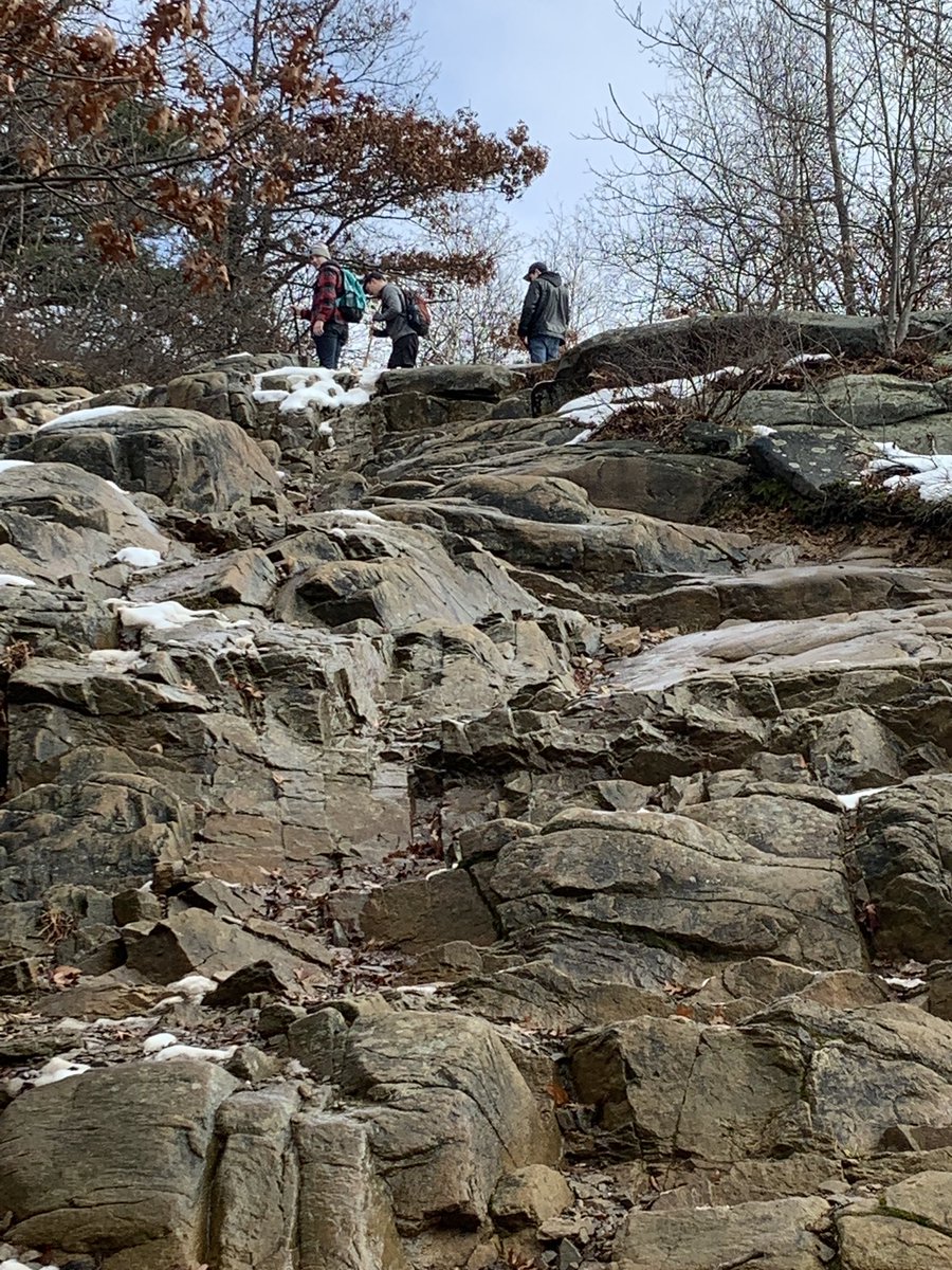 coachNicodemo's tweet photo. Very possible the last outdoor day of the season. Terrific hike up Mt. Beacon. #MtBeacon #Hiking https://t.co/qrvSK42N11