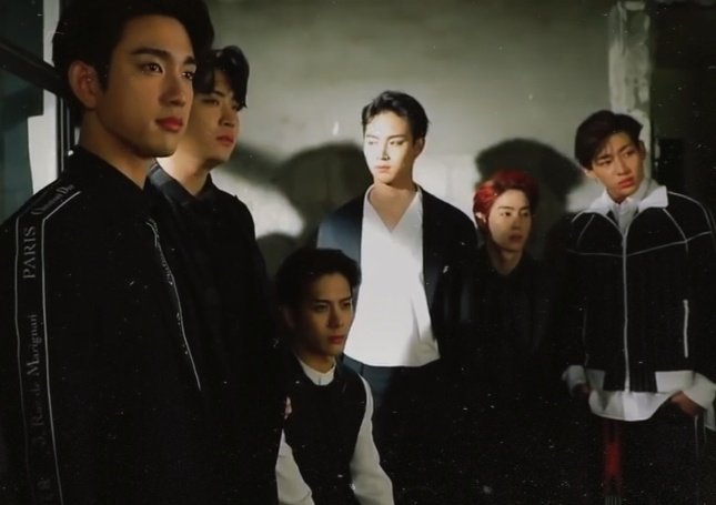 got7still's tweet photo. dark https://t.co/dRPRUBYvXD