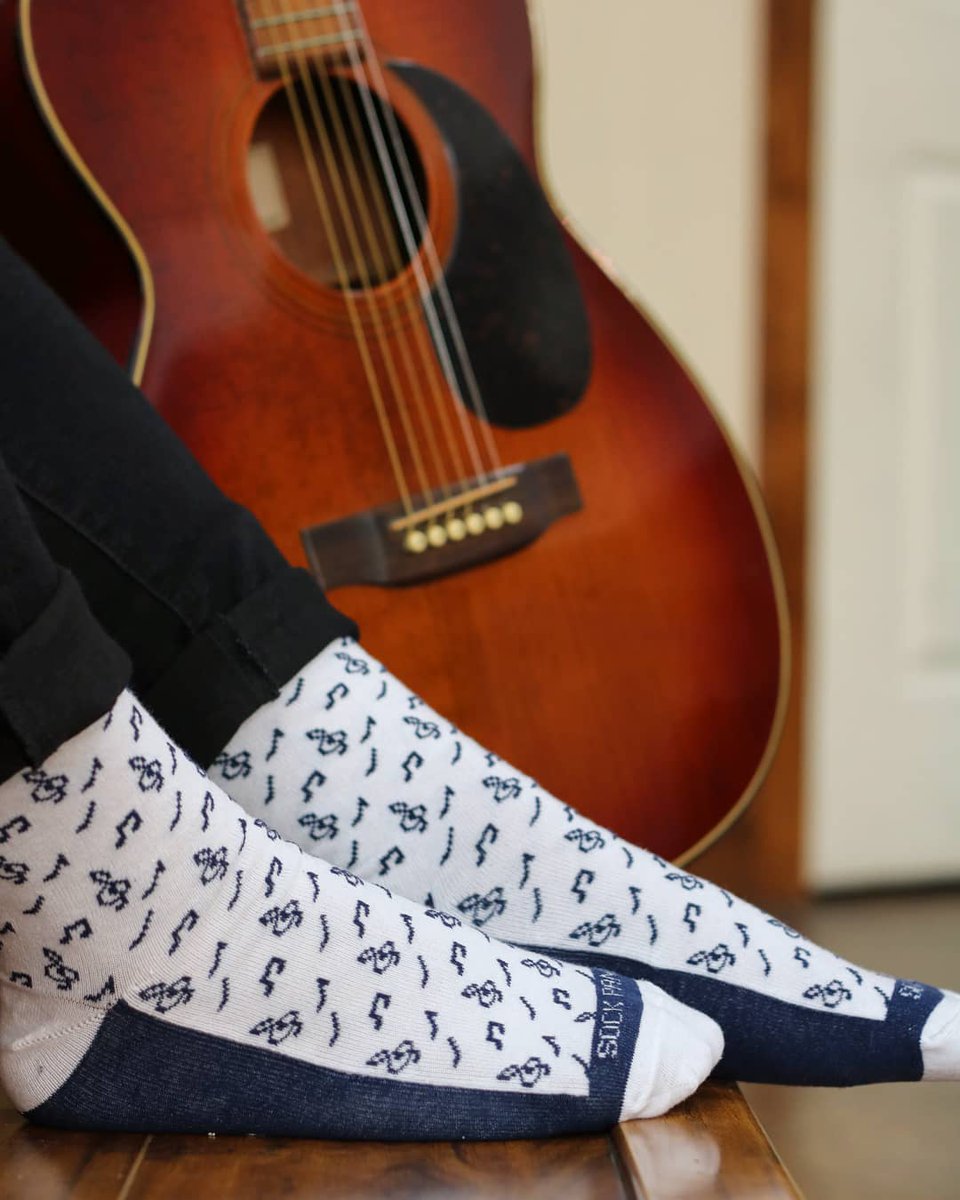 TheSockPanda's tweet photo. Music is a piece of art that goes in the ears and straight to the heart.🎶
•
•
•
•
#music #socks#funsocks #sockssubscription #play #cute #art #picoftheday #ootd #sockoftheday #sockgame #giftideas https://t.co/GlSxsRmOOZ